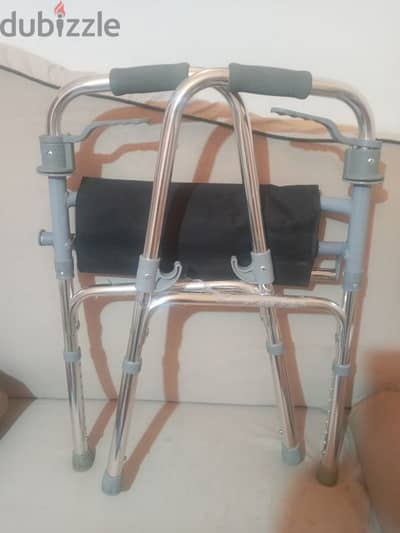 مشاية لكبار السن
