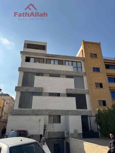 مصنع غذائي للايجار بالمنطقه الصناعيه التجمع الالف مصنع