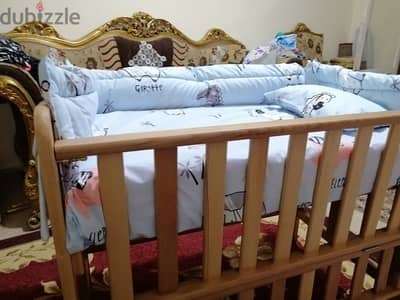 سرير اطفال