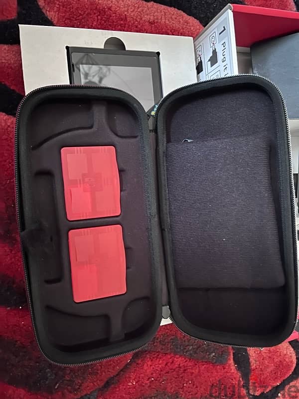 Nintendo switch with power bank, case and screen protector 1