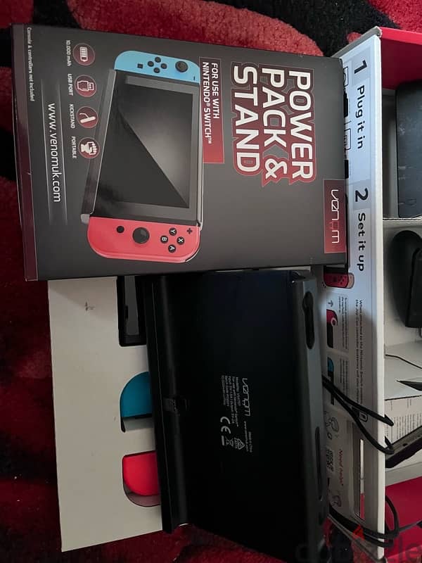 Nintendo switch with power bank, case and screen protector 4
