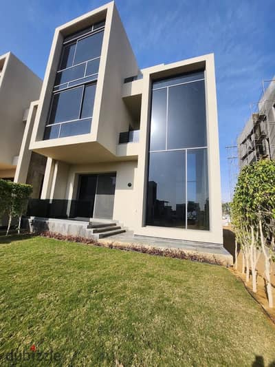 Villa on 90th Street next to the American University for sale in installments in La Vista Compound, Patio Town