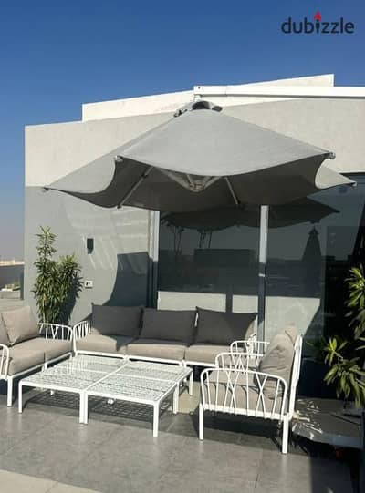 Penthouse 210 m +228m roof (immediate delivery) for sale in Sun Capital Compound in October