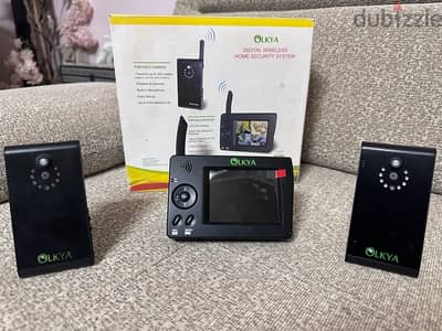 كيت ٢ كاميرا مراقبة و شاشة ٣. ٥ بوصة بخاصية Motion Detection