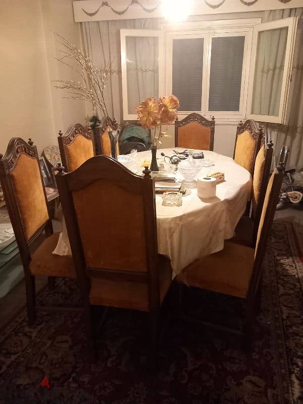 Complete dining room 1