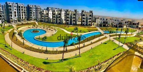 شقة 173م متشطبة في 6 اكتوبر view الاهرامات - كمبوند صن كابيتال sun capital للبيع