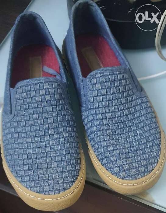 Zara (only worn once) blue shoes for boys size 32/33 1
