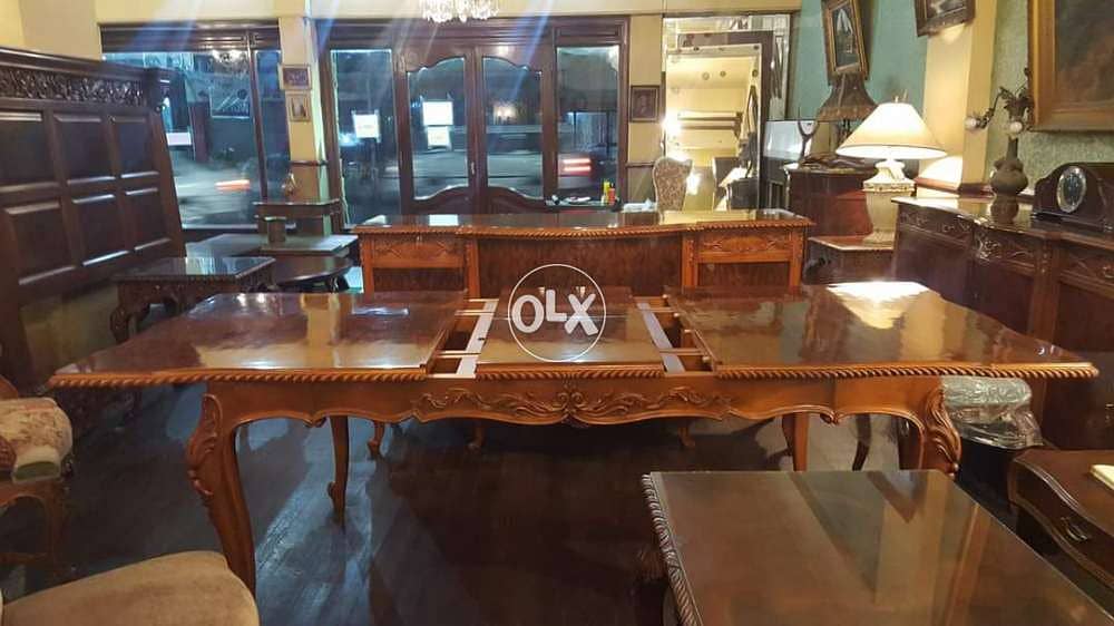 Queen an dining room 2