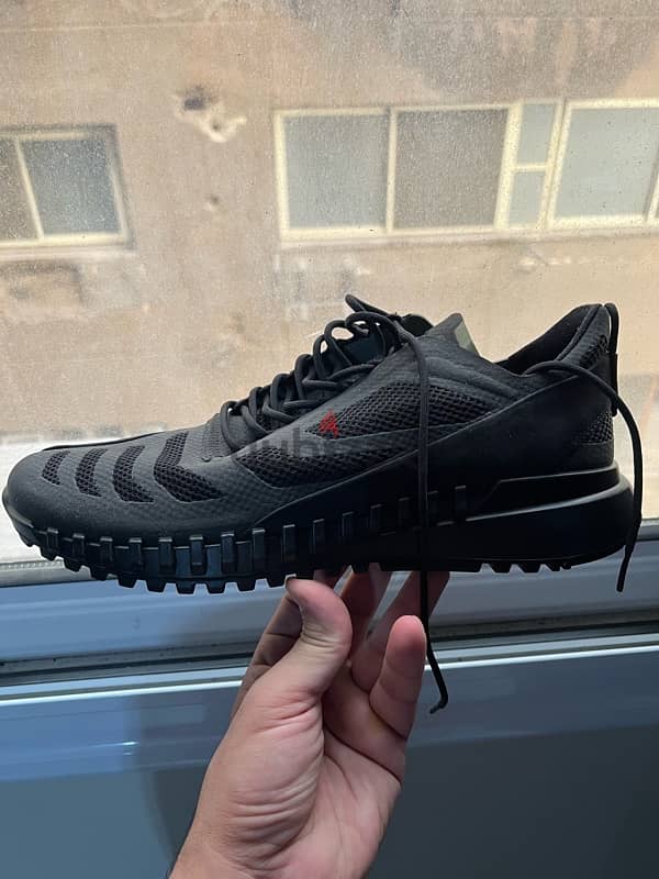 Ecco original shoes 1