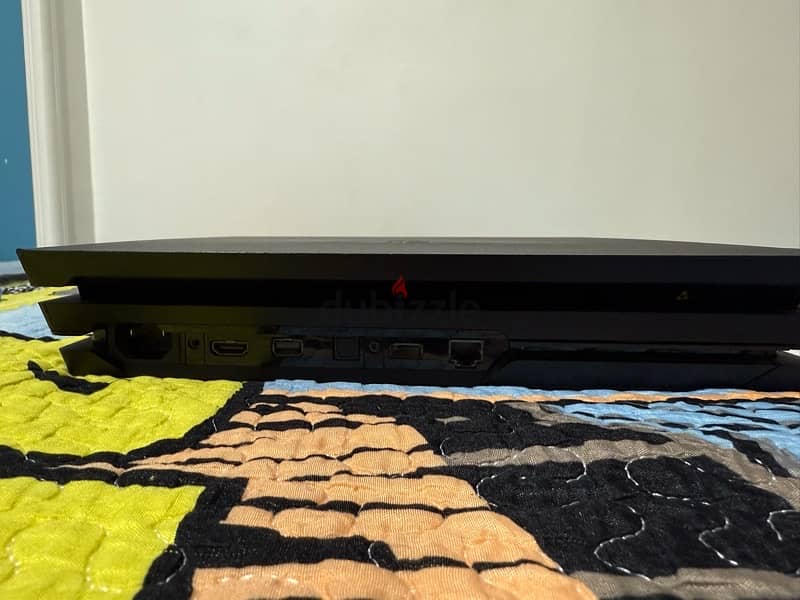 Playstation 4 pro 5