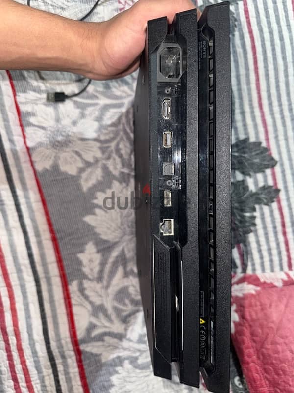Playstation 4 pro 7
