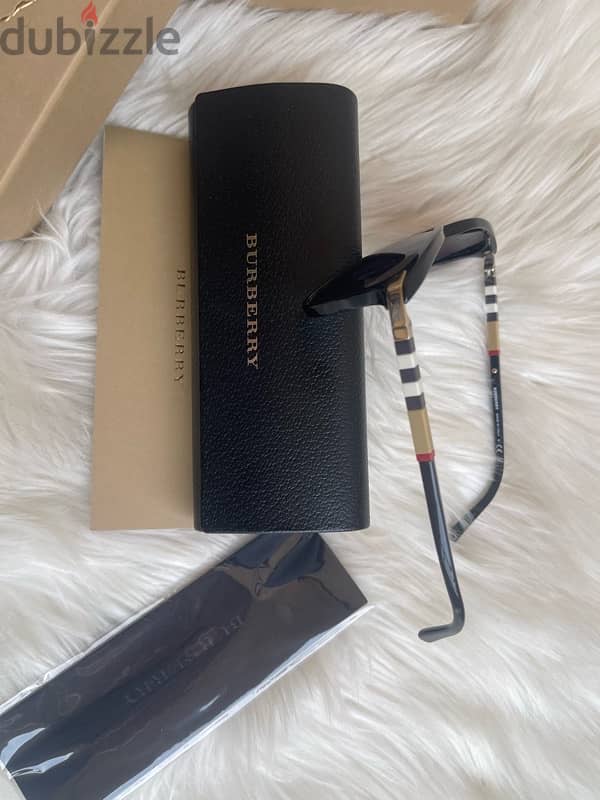 Original BURBERRY sunglasses 2