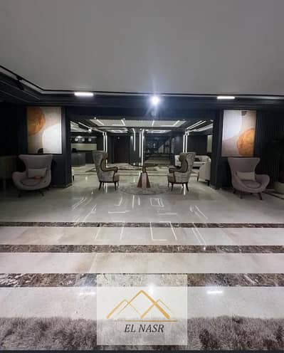 Fully air-conditioned 800 sqm penthouse on the main Abbas Al-Akkad ...