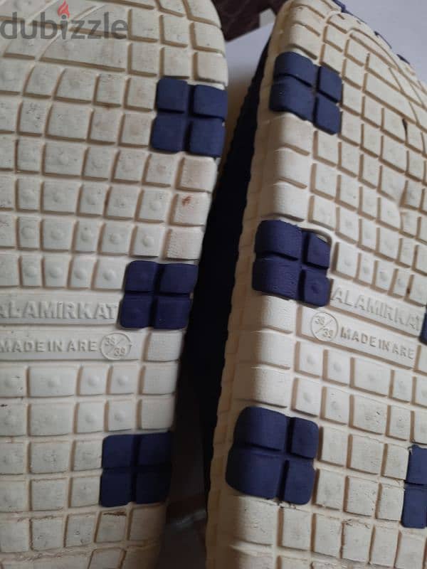 Sports shoes 9