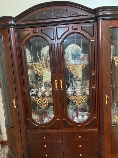 Brown wooden niche