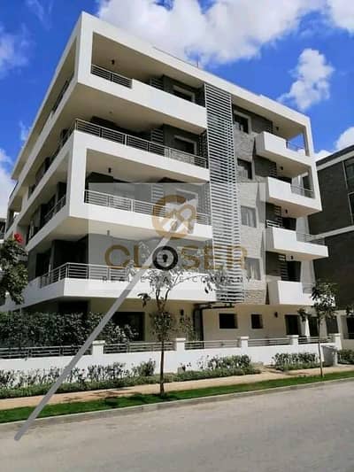 Apartment for sale, 156 meters, in installments, next to Cairo Airport, Taj City Compound