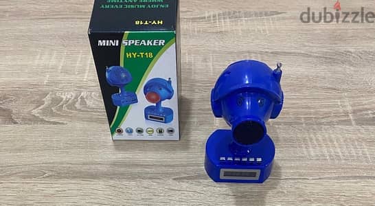 سماعات و راديو قابل للUSB و 5V يعمل بالبطارية