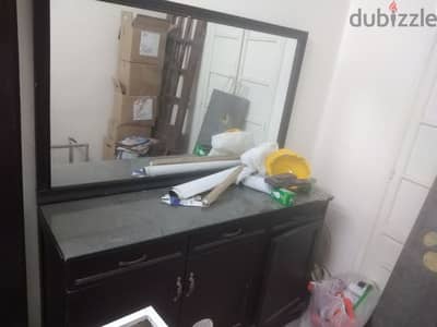نيش +بوفيه  بني شكولاته