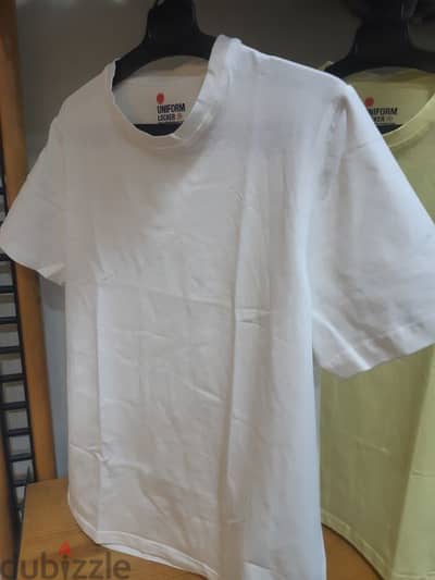 تيشيرتات ساده قطن 95%  مقاسات من S الي  2XL