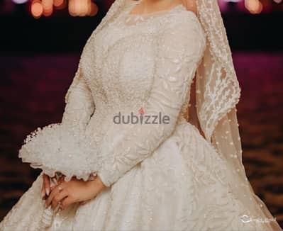 فستان زفاف