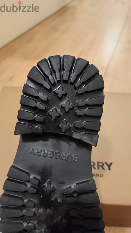 Burberry shoes size 30 6
