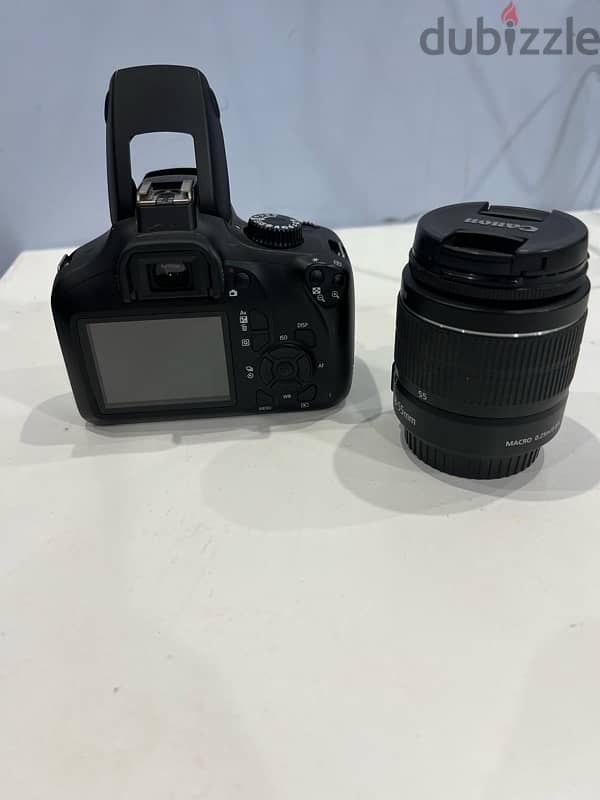 camera canon 4000d used (very good) 2