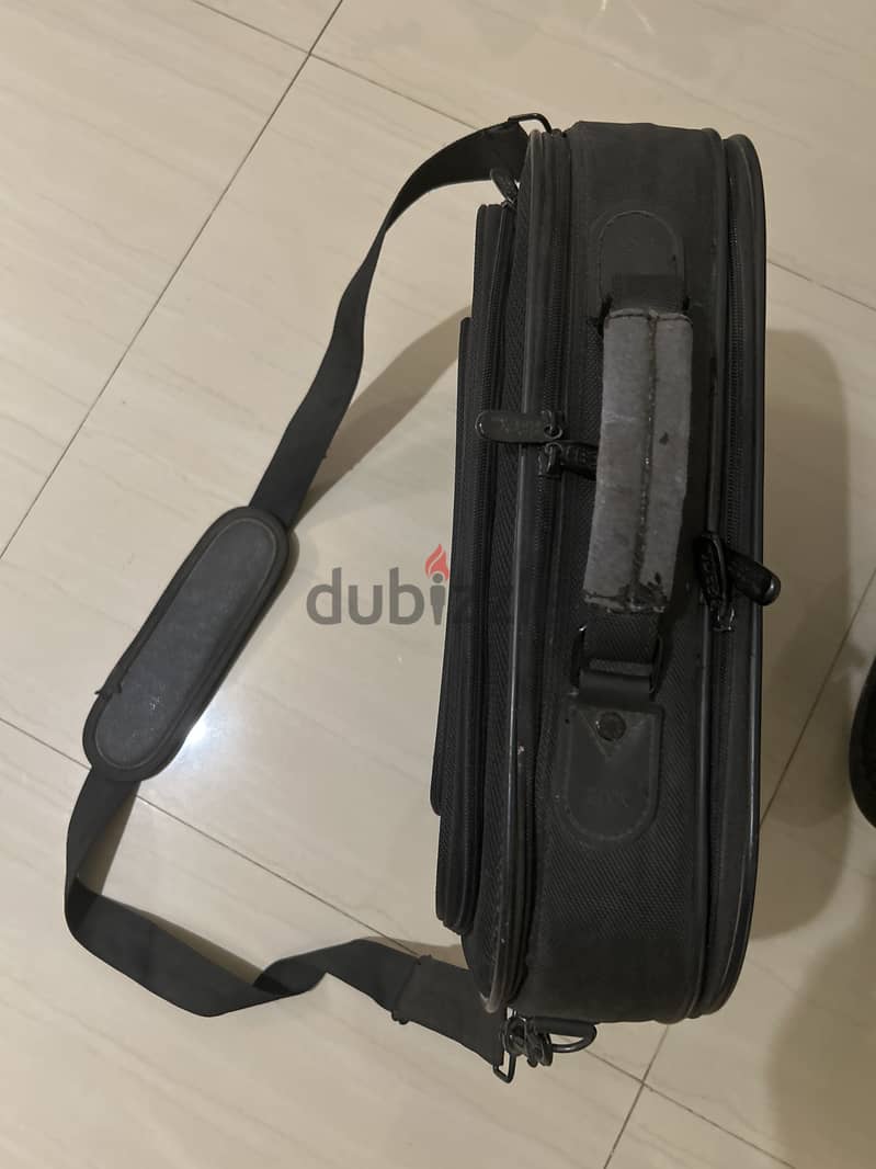 شنطة laptop 2