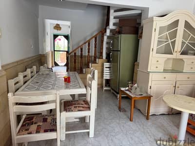 Complete set of wood buffet and table