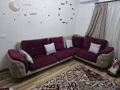 ركنة مريحة بحالة جيدة جدا