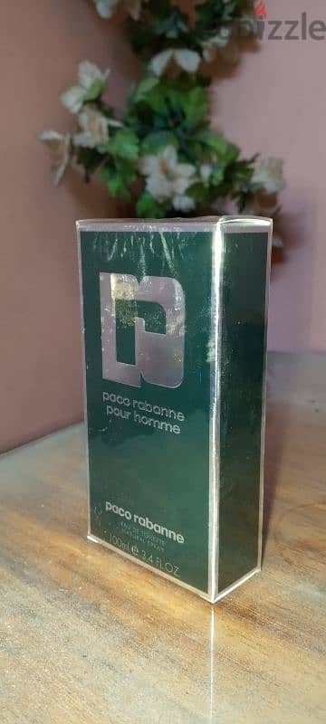 عطر باكو رابان بور هوم الأصلي