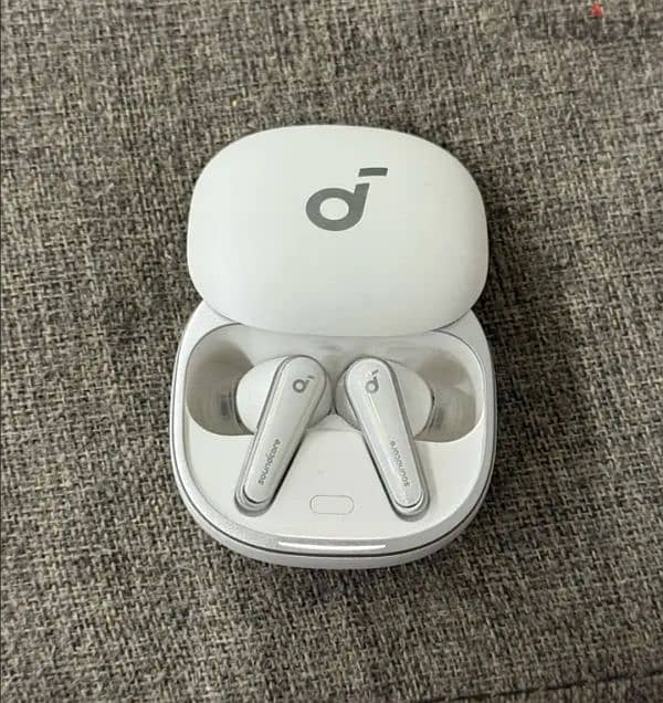 SoundCore Liberty 4 2