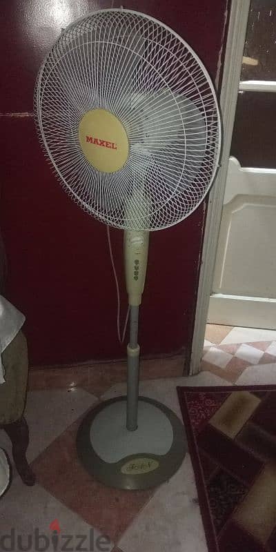 مروحة ستاند