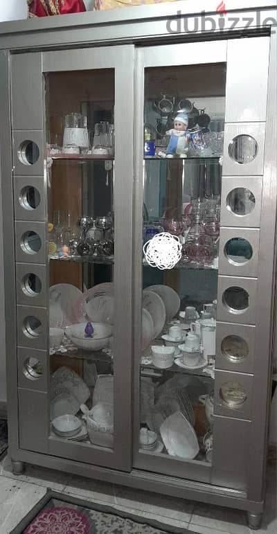 نيش درفتين