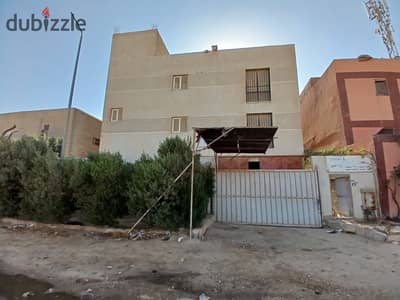  Factory for Sale – 6th of October | 300m² – 3 Fully Finished Floors + Valid License – Flexible Use & 6m Height Extension –  Price Inside