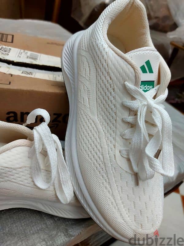 كوتشى Adidas ابيض جديد 4