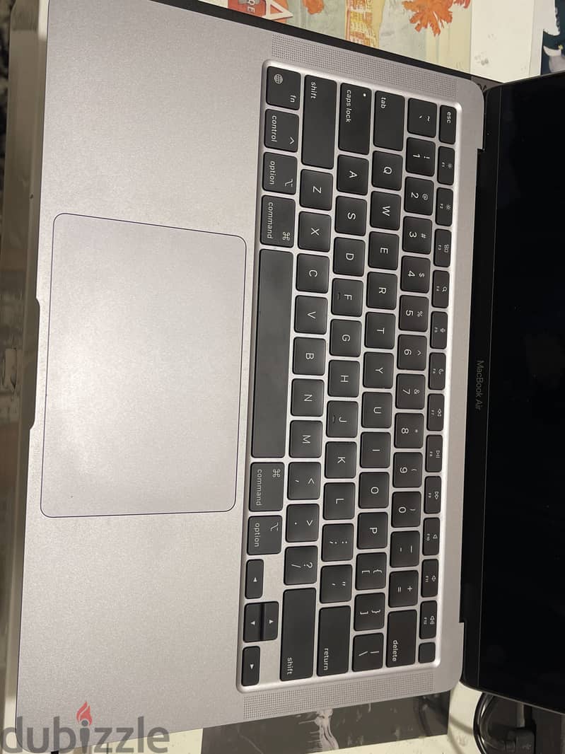 Macbook air M1 2020 1