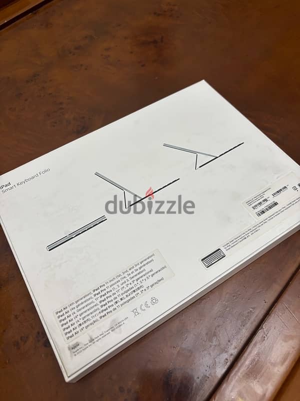 Apple Smart Keyboard Folio 1