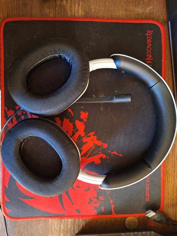 Sony inzone H3 gaming headset 1
