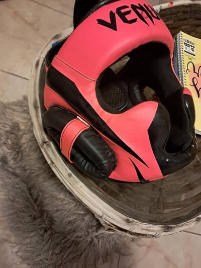 Kickboxing head guard Kickboxing head guard