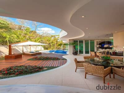 305m² villa in Zayed next to Mountain View for sale with only a 20% down payment, in a prestigious compound minutes from Mall of Arabia, at a bargain