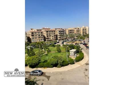 Apartment - 3 bedrooms - Fully finished - very prime location - in 5th ...