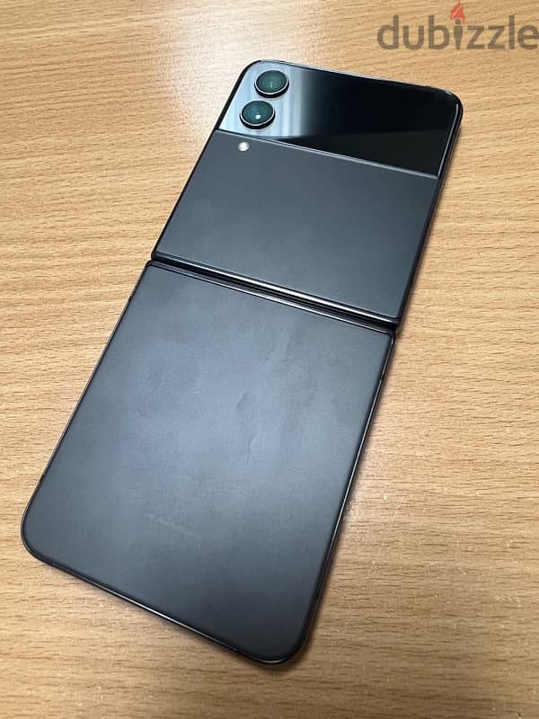 Samsung Z Flip 4 1