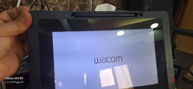 WACOM DTU 1031X لمصممي الجرافيك