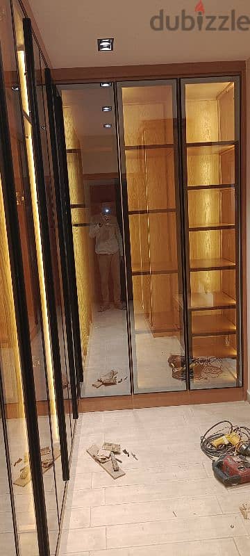 نجار باب وشباك ديكورات