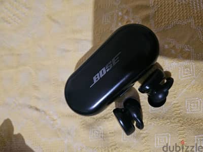 bose sport earbuds  استعمال خفيف جدا