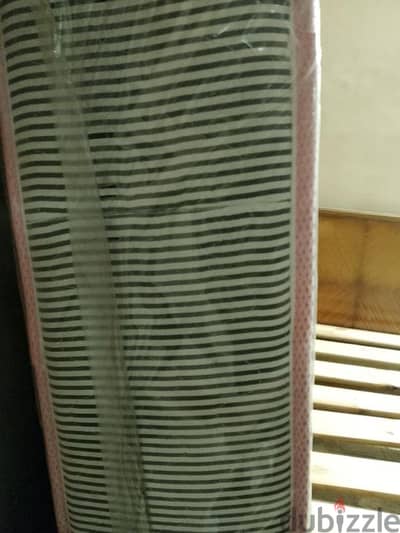 مرتبه king bed عرض ١٦٠ جديدة