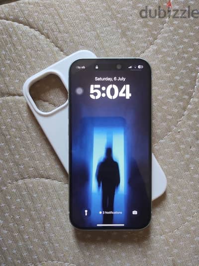 آيفون 15 بحاله الزيرو