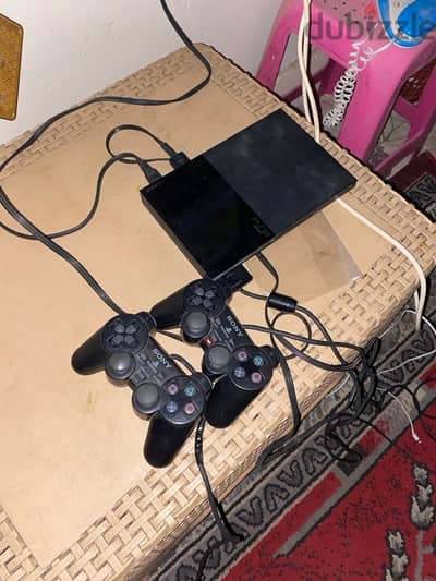 بلاي استيشن ٢ للبيع