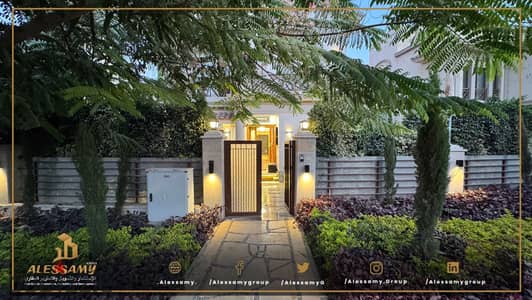 فيلا فاخرة 300م للبيع بمدينتي – Ultra Super Luxury – سمارت هوم + حمام سباحة + إطلالة خضراء madinaty
