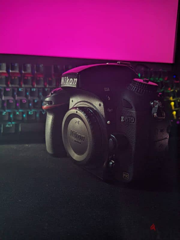 نيكون D610 1